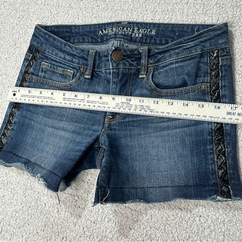 American Eagle Outfitters Dark Blue Jean Shorts With‎ Faux Leather Braids Size 6